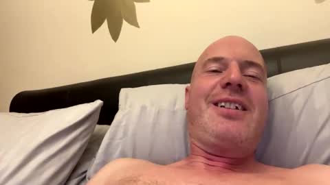 Stoodley22 online show from November 10, 3:33 pm