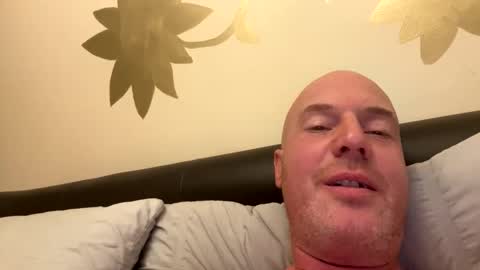 Stoodley22 online show from February 18, 4:03 pm