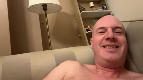 Stoodley22 online show from February 19, 5:36 am