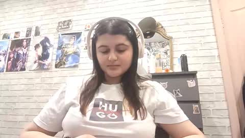 Snapshot of stormylukacs chatting on February 24, 1:31 pm Jasmin online show from February 24, 1:31 pm