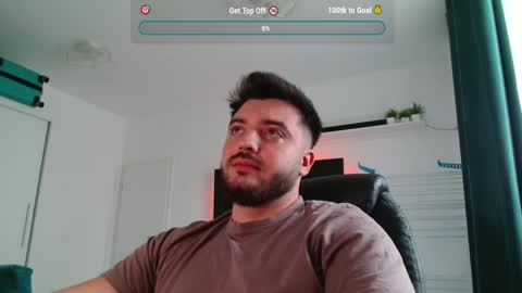 Jack online show from April 11, 2:21 pm