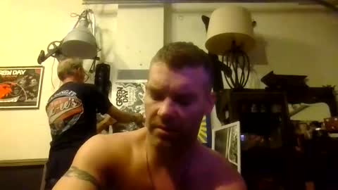 Snapshot of str8foryouguy chatting on February 9, 3:11 am Str8 online show from February 9, 3:11 am