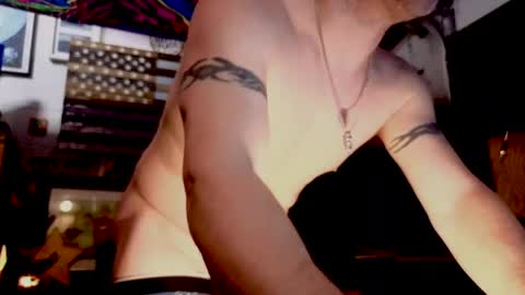 Str8 online show from April 13, 7:47 am