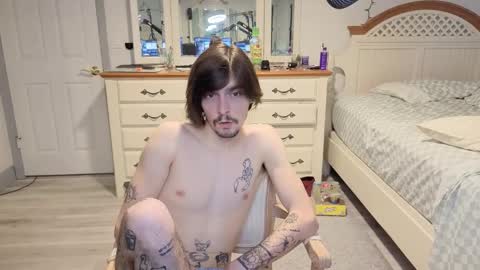 str8whiteboy21 online show from March 8, 6:12 pm