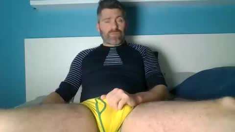 Snapshot of straightact chatting on February 20, 10:15 pm straightact online show from February 20, 10:15 pm