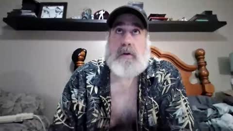 Straightbear4you online show from November 7, 2:22 am