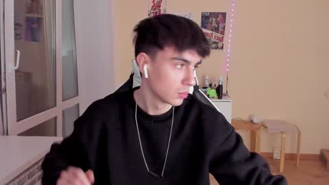 Ray online show from January 26, 4:09 pm