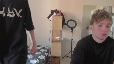Ray online show from June 2, 4:47 am