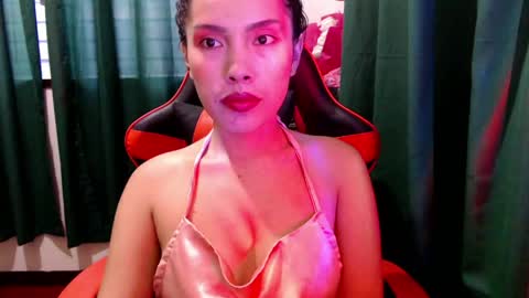 Snapshot of strawberry_ei chatting on March 20, 8:41 am just call me baby online show from March 20, 8:41 am