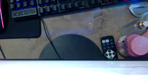Snapshot of strawberry_ei chatting on April 9, 7:14 am just call me baby online show from April 9, 7:14 am