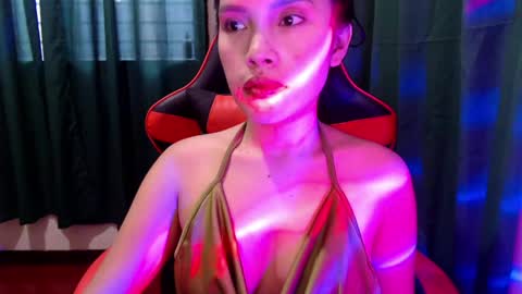 Snapshot of strawberry_ei chatting on April 11, 8:07 am just call me baby online show from April 11, 8:07 am