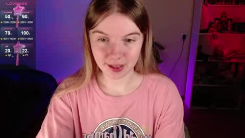 Snapshot of strawberry_juli chatting on May 28, 11:51 am Juli online show from May 28, 11:51 am