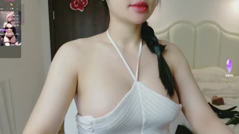 strawberry_loveee online show from August 2, 3:21 pm
