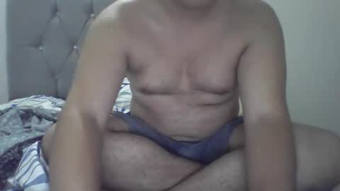 Snapshot of strawberryboo chatting on December 28, 4:41 am StrawberryBoo online show from December 28, 4:41 am