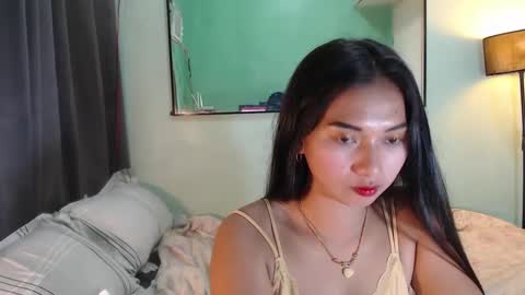 Snapshot of strawberrycakex chatting on March 12, 1:25 am strawberrycakex online show from March 12, 1:25 am