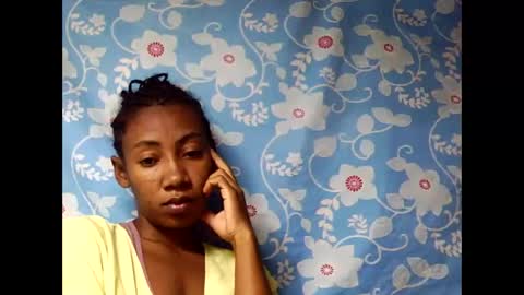 Snapshot of strevah9794 chatting on February 14, 10:39 pm strevah9794 online show from February 14, 10:39 pm