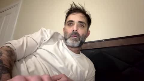 Snapshot of strictdaddy13 chatting on February 17, 10:18 am strictdaddy13 online show from February 17, 10:18 am