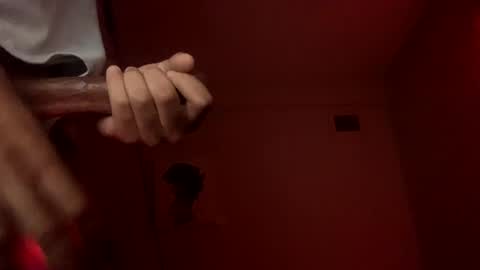 strictlysoloo online show from January 2, 9:54 am