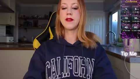 Amorina online show from February 6, 9:53 am