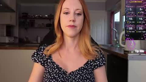 Amorina online show from September 26, 2:10 pm