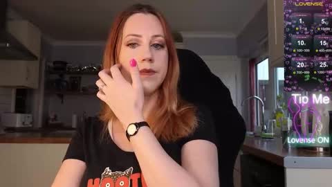 Amorina online show from February 10, 9:57 am