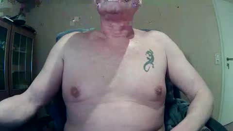 Thomas online show from January 13, 7:52 pm