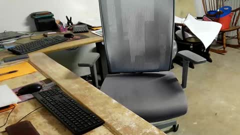 Snapshot of strokingdragon48 chatting on February 18, 10:17 pm strokingdragon48 online show from February 18, 10:17 pm