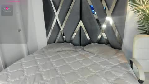 Alexa   online show from April 6, 10:49 am