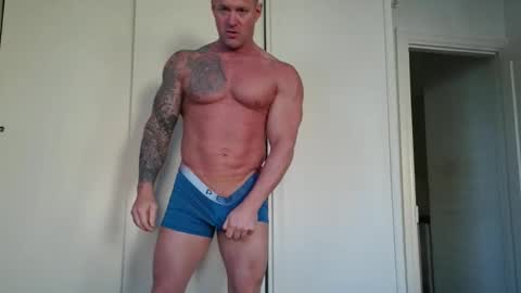 Snapshot of strongandhard073 chatting on December 21, 2:02 pm StrongAndHard online show from December 21, 2:02 pm