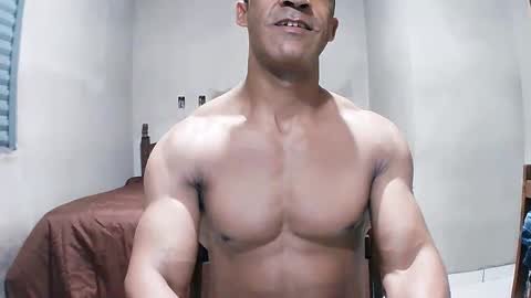 strongdaddyfantastic online show from April 6, 4:46 am