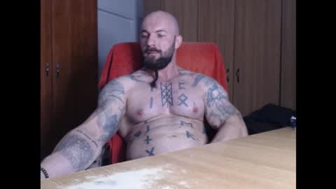 Snapshot of strongivan chatting on September 24, 4:16 am StrongIvan online show from September 24, 4:16 am