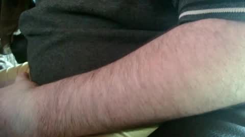 stuartv online show from April 3, 2:04 pm