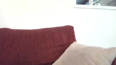 Snapshot of stud4cougar chatting on December 8, 7:54 pm stud4cougar online show from December 8, 7:54 pm