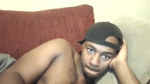 Snapshot of stud4cougar chatting on December 10, 11:51 pm stud4cougar online show from December 10, 11:51 pm