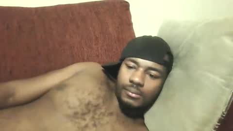 Snapshot of stud4cougar chatting on November 6, 2:12 am stud4cougar online show from November 6, 2:12 am