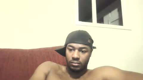 Snapshot of stud4cougar chatting on November 20, 1:50 am stud4cougar online show from November 20, 1:50 am