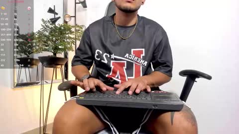 Samuel online show from September 16, 8:21 pm