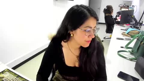 studcb_ online show from March 4, 2:27 am