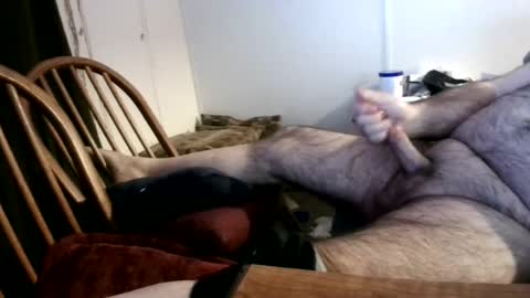 Snapshot of stugots42 chatting on July 15, 4:07 am stugots42 online show from July 15, 4:07 am