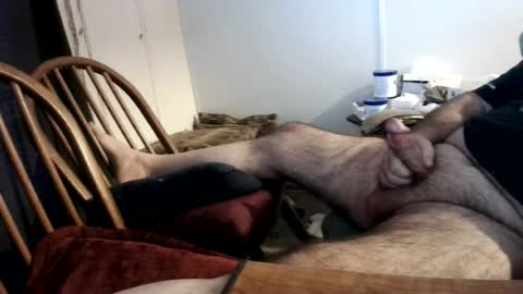 Snapshot of stugots42 chatting on July 19, 5:05 pm stugots42 online show from July 19, 5:05 pm