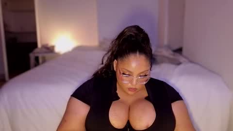 stunnahaus online show from April 9, 6:19 am