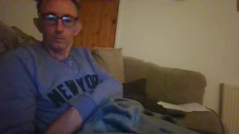 Snapshot of stuuuey73 chatting on May 12, 9:12 pm stuuuey73 online show from May 12, 9:12 pm