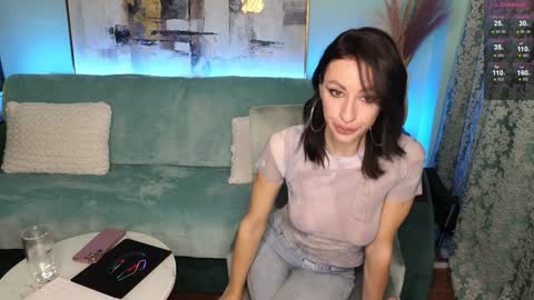 Snapshot of su4e4ka555 chatting on January 28, 6:17 pm Su4e4ka555 online show from January 28, 6:17 pm