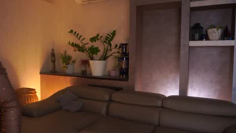 Mure online show from April 11, 4:50 am