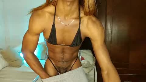 Suanny Klatten  It is my account independent  online show from February 24, 3:43 pm