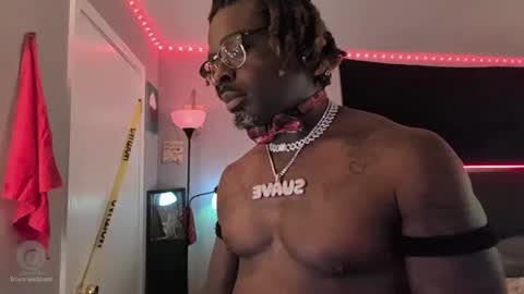 Snapshot of suavechocolatecity chatting on October 13, 6:52 pm Hot Chocolate online show from October 13, 6:52 pm