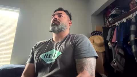 suavecito67 online show from February 1, 4:05 pm