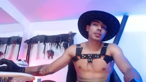 subarashi_ishi69 online show from October 2, 7:54 pm