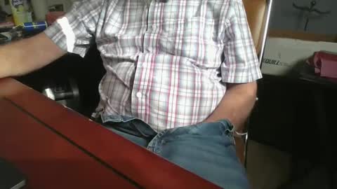 Snapshot of subballsboy chatting on January 7, 8:10 pm subballsboy online show from January 7, 8:10 pm