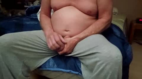 Snapshot of subballsboy chatting on February 11, 4:33 am subballsboy online show from February 11, 4:33 am